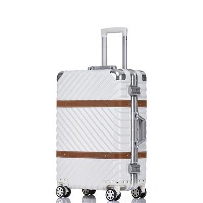 工厂生产直销时尚皮条款铝框拉杆行李箱万向轮旅行箱男女密码箱皮箱
