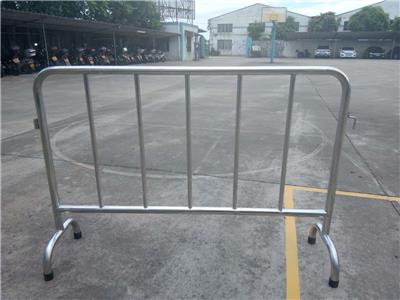 全不锈钢铁马护栏 广场隔离防护铁马 演唱会人流隔离栏