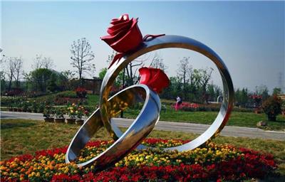 延安雕刻厂家 不锈钢玫瑰戒指景观雕塑 创意不锈钢雕塑