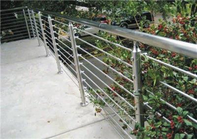 北京售后服务不锈钢栏杆厂家 不锈钢护栏定制