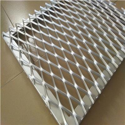 铝网板_高速路围栏_广州机场铝板网