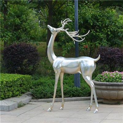 三水动物雕塑玻璃钢图片 园林雕塑