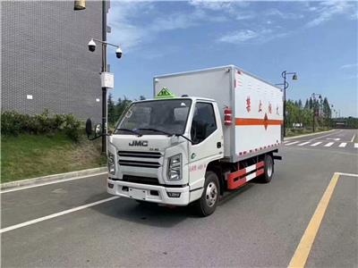南京二类气瓶运输车 6米8气瓶运输车 油罐车厂家直销