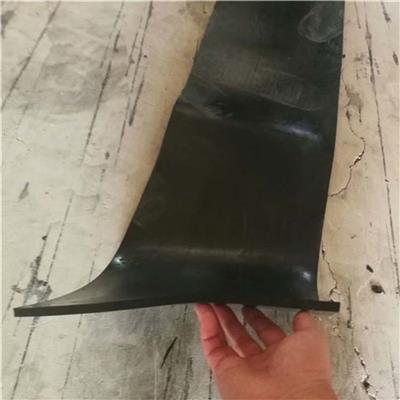 三元乙丙橡胶保护盖板 螺母紧固 SR防渗保护盖板 施工验收合格
