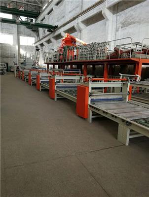 FS外模保温一体板生产线，外模保温板生产设备厂家