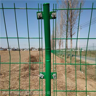 圈地防护网 果园围栏网厂家 铁丝护栏网