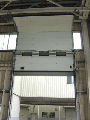 供应淮北电动滑升门翻板门可开小门和透视窗厂家直销生产