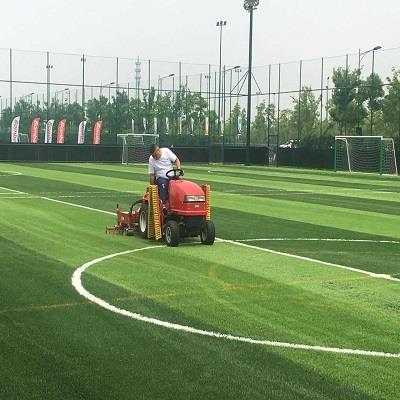 FIFA国际足联场地人造草坪维护保养施工设备