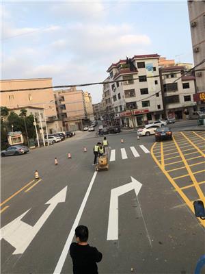 深圳光明非机动车道画线-自行车标线久丰