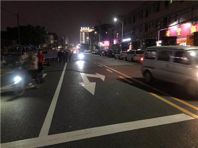 深圳光明道路热熔划线-停车位划线-消防通道划线-久丰