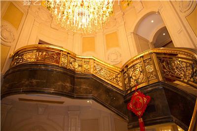 西安楼梯扶手护栏民族特色风格花型多样化