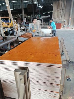 广西贵港工程建筑模板规格 广西贵港市臻楼木业有限公司