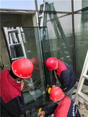 宁波高空外墙玻璃安装玻璃幕墙维修更换玻璃拆除电话