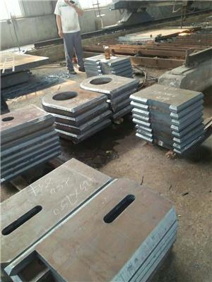 Q235NH 全称:耐大气腐蚀热连轧钢又名考登钢、耐腐蚀钢，广泛用于:集装箱