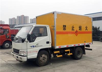 福州5米危险品运输车 易燃液体厢式运输车