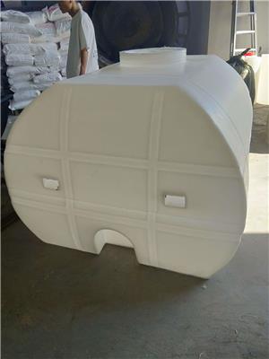 卧式塑料水塔3000L加厚3吨卧式运输柴油水塔卧式塑料化工储罐