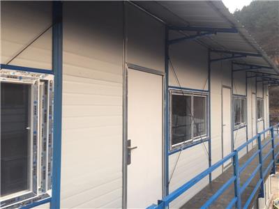 平顺县搭建岩棉复合板防火厂房单板复合板供应现场复合