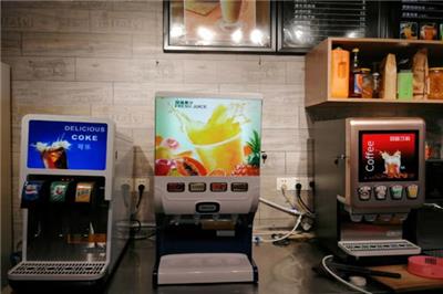 汉堡店可乐机自助餐果汁机西餐厅咖啡奶茶机