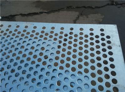 新余铁板冲孔网 不锈钢蚀刻板 欢迎考察
