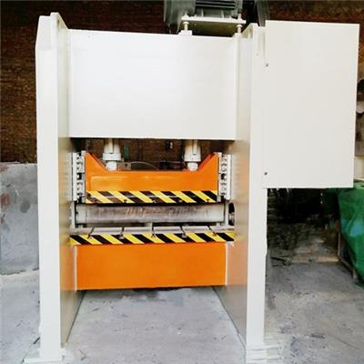 高速龙门式锌钢护栏冲床厂家供应 模具 剪板机定制