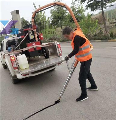 扬州路面沥青灌缝机 沥青灌缝机使用效果 视频