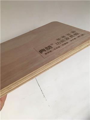 杨桉芯家具板 多层板 胶合板 不开胶不变形