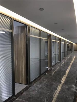惠州玻璃百叶隔断生产厂家 办公玻璃隔断