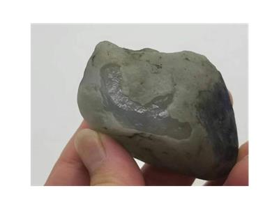 德宏翡翠原石种类特征有哪些 值得信赖 云南振滇商贸供应