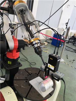 焊缝跟踪传感器 激光寻位焊接 实时引导纠偏系统