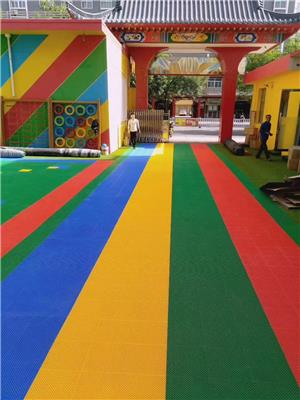 唐山幼儿园花式图案拼装地板篮球场悬浮式拼装运动地板防晒抗氧化 修改 本产品支持七天无理由退货