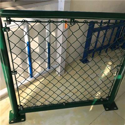 3*3m球场围栏网 标准篮球场护栏网 PVC勾花网厂家 环华
