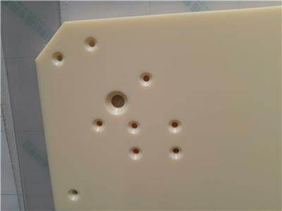 冲孔板加工 塑料板雕刻加工 PP板加工 厚度10毫米