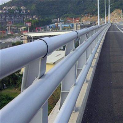 安徽桥梁钢护栏价格 桥梁护栏钢板立柱厂家