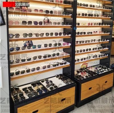 供应深圳实木眼镜展示柜 玻璃中岛矮柜专业厂家设计