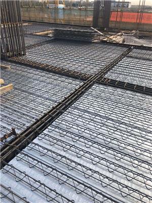 供应钢筋桁架楼承板，铝镁锰屋面板