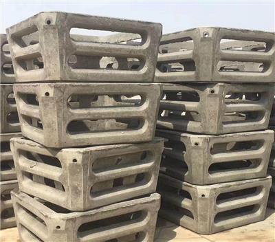 黄河防护生态框护坡模具阶梯式挡土墙砌块模具佰程优质厂家供应