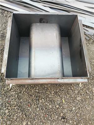 保定U型槽钢模具定制 廊坊水泥排水沟模具厂家
