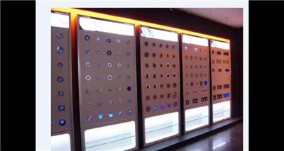 馬鞍山照明展柜作用有哪些 服務至上 中山市獻美展示制品供應