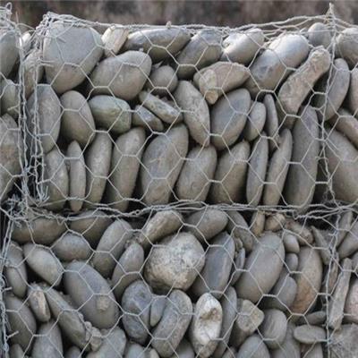 装石头护坡六角浸塑热镀锌石笼网厂家专业生产成批出售