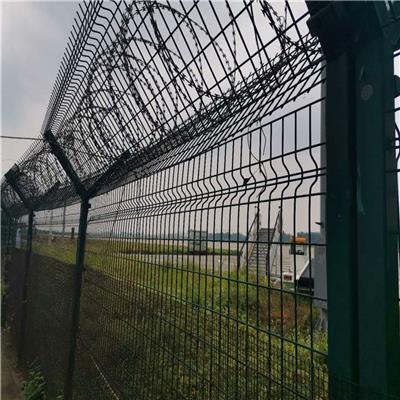 围墙浸塑护栏网 机场隔离护栏网 监狱刀片护栏网