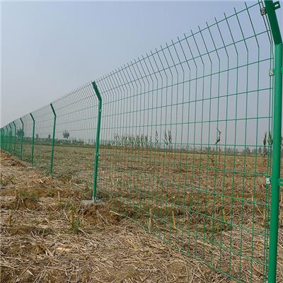 厂家批发 珠海公路护栏网/双边丝护栏网/铁丝网规格