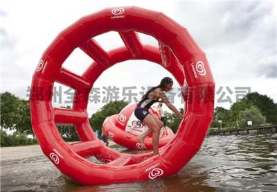 水上玩具水上跑步机游乐设备