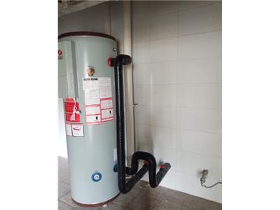 郑州后盾容积式燃气热水器图片 来电咨询 欧特梅尔新能源供应