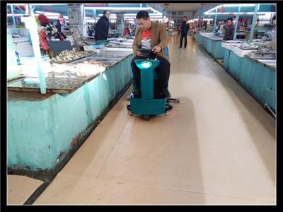 济南驾驶式双刷洗地机|节能环保