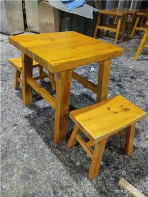 烧烤餐桌椅定做 实木烧烤餐桌 木屋款式烧烤桌子