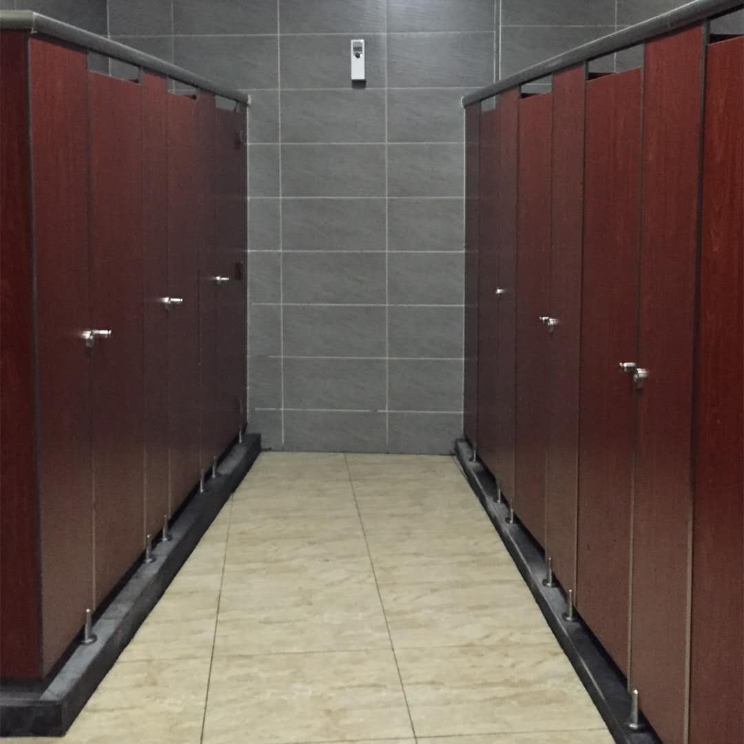 四川成都卫生间隔断门厂家/四川成都批发公共洗手间隔断门板