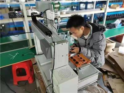 广州自动焊锡机介绍生产厂家 全自动操作