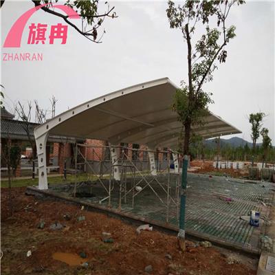 上海膜结构停车棚厂家 吊杆式车棚