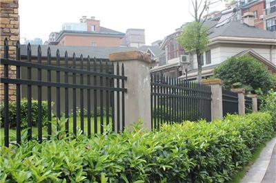 广西锌钢围墙护栏 组装式 围墙锌钢护栏 定制