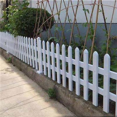 五指山塑钢草坪护栏供应 花园围栏 量大包邮